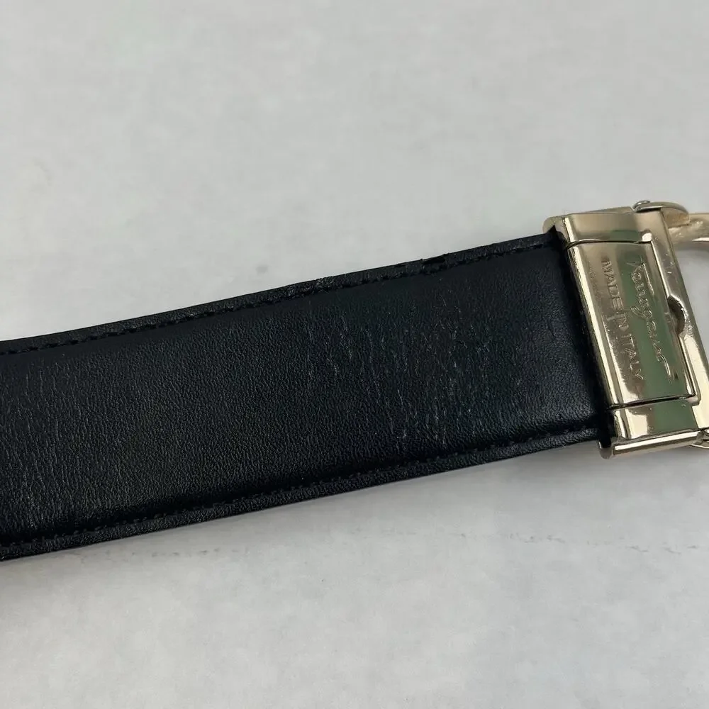 Salvatore Ferragamo Gancini Belt Black Leather Gold Buckle Italy 35” Fair